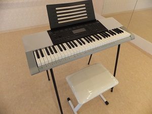 高円寺レンタルスタジオはキーボードが無料で使えます。